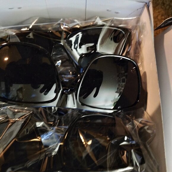 Sunglass vendor complete setup. main image 6